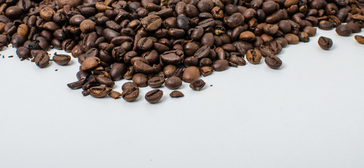 Roasted coffee beans