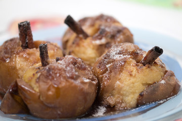 Oven baked apples