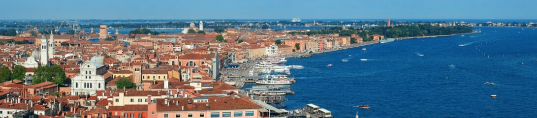 Fototapeta premium Panorama panoramę Wenecji widziana z góry