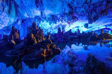Reed Flute Cave Reflection - 181575250