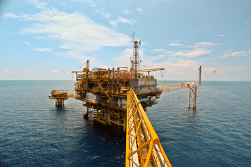 Offshore Oil Rig in The Middle of The Sea