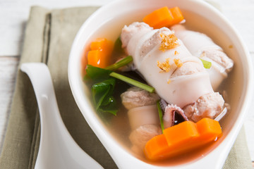 Squid stuffed with minced pork and soup