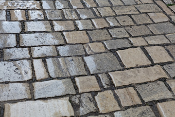 Wet paver blocks