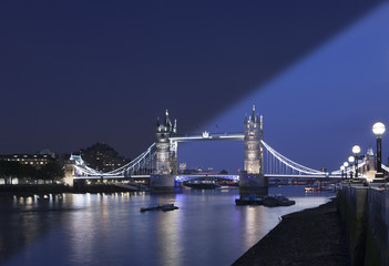 London Tower Bridge twilight transition