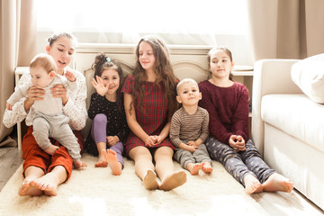 Big family of siblings 