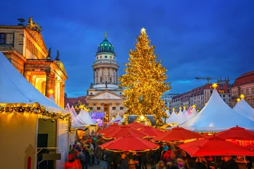 Foto op Canvas Christmas market, French church and konzerthaus in Berlin, Germany © sborisov