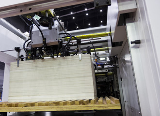 the die cutting machine