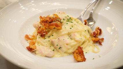 Spaghetti cream cheese with egg and bacon,carbonara spaghetti recipe