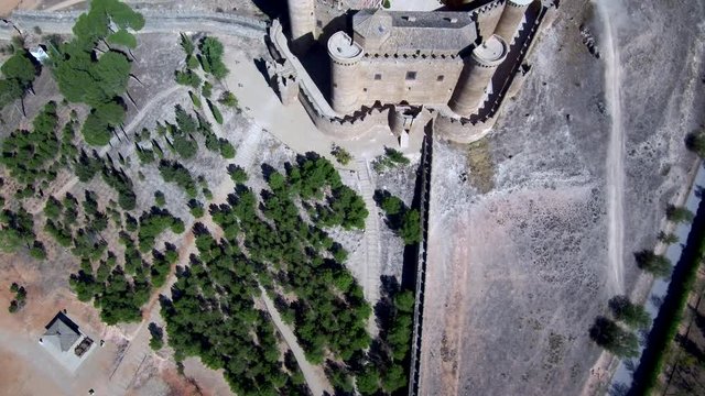 Belmonte ( Cuenca,Castilla La Mancha) desde el aire. Video aereo