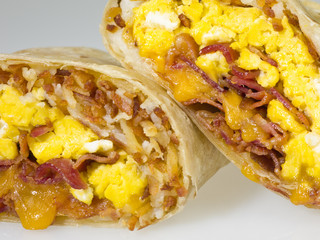 breakfast wrap egg and bacon