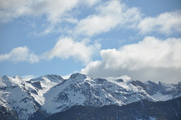 Fototapeta na wymiar Mountain landscape - closeup, snow, glacier, high panorama