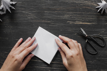 Paper Christmas tree making. Step by step, tutorial