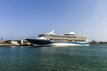 Fototapeta na wymiar Cruising ship in the harbour of Las Palmas Gran Canaria Spain.