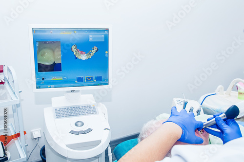 doctor modeling prosthesis using cad cam dental computer aided prosthetics doctor