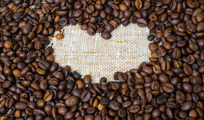 Roasted coffee beans