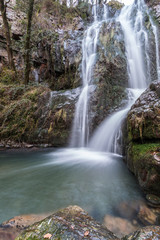 Fototapeta na wymiar Spectacular waterfalls hidden in Spanish forests in autumn days