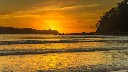 Naklejka premium Sunrise Seascape