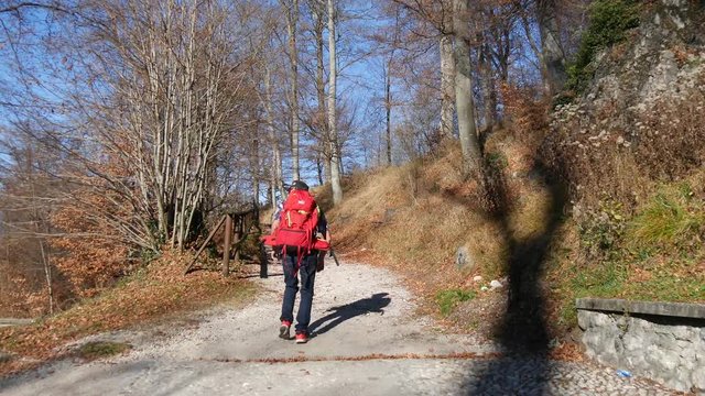 Trekking con lo zaino