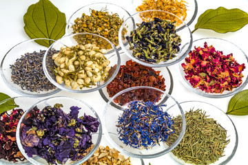 きれいになるハーブティー　Beautifully made herbal tea