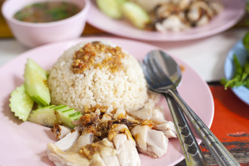 Hainanese chicken rice - 181737469