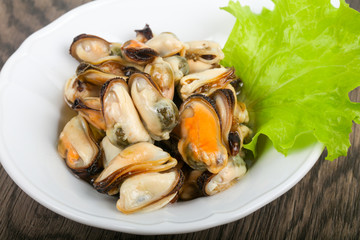 Pickled mussels
