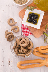 Italian taralli. 