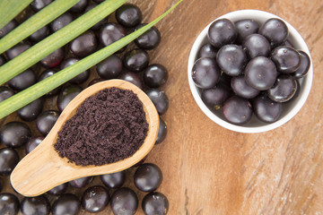 Fruit and acai powder - Euterpe oleracea