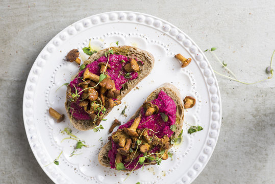 Beetroot Hummus with Wild Mushrooms Sandwich
