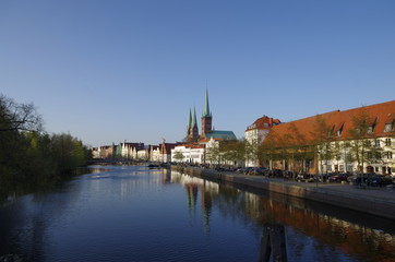 Lübeck　夕方のトラヴェ運河