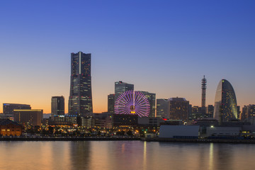 Obraz na płótnie Canvas Japan twilight at Yokohama city
