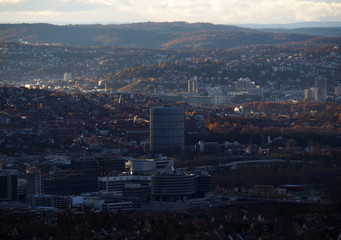Stuttgart. Blick ins Neckartal