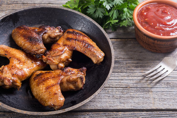 Grilled chicken wings