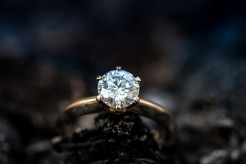 Ring with diamond