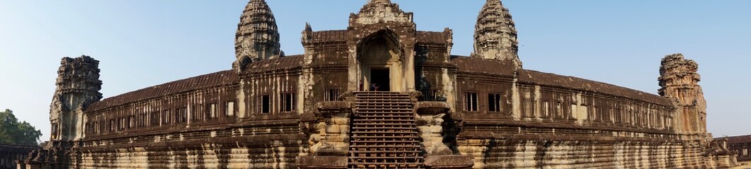 Fototapeta na wymiar Panoramic view of Angkor Wat temple