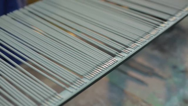 Electrodes for welding on the conveyor