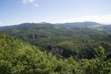 Fototapeta na wymiar Panorama Vado di Sole, Parco Nazionale Gran Sasso e Monti della Laga, estate 
