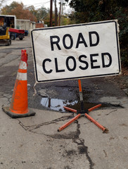 ROAD CLOSED Sign