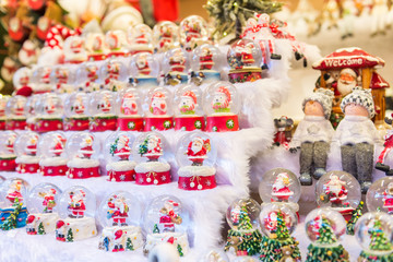 Fototapeta na wymiar Christmas Market near Town Hall on Albert Square in Manchester