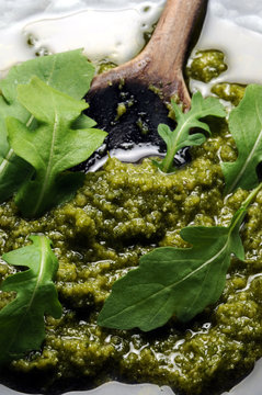 Eruca vesicaria Pesto alla rucola till raketen Pesto to the rocket la rachetă zur Rakete italian sounding r&uacute;cula Cucina italiana Comida Cuisine 