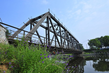 Fototapeta na wymiar Steel structure of railway bridge