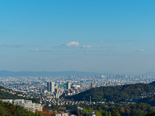 西宮市東山台から宝塚や大阪の街並みを見る
