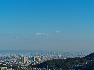 西宮市東山台から宝塚や大阪の街並みを見る