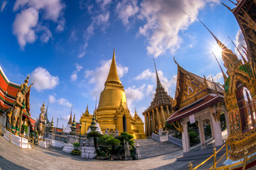 Fototapeta premium Wat Phra Kaew, Temple of the Emerald Buddha Wat Phra Kaew is one of Bangkok's most famous tourist sites and it was built in 1782 at Bangkok, Thailand
