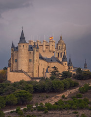 Fototapeta na wymiar alcazar de Segovia, España