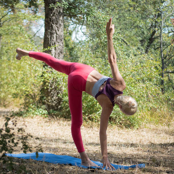 Yoga woman, Parivrita Ardha Chandrasana