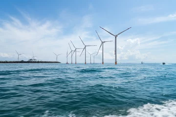Foto op Plexiglas anti-reflex offshore wind farm © chungking