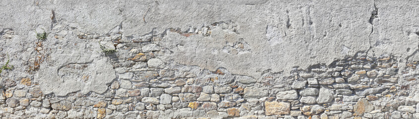 Alte Natursteinmauer