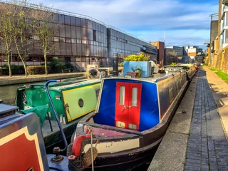 Fotobehang Kanaal Kanalen in Londen op weg naar Camden,