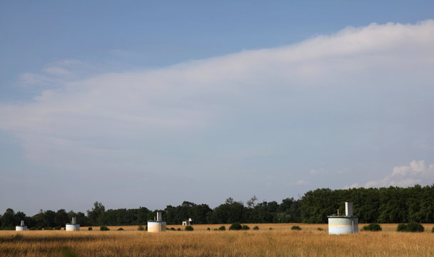 Les puits le long de la Sa&ocirc;ne et Loire.