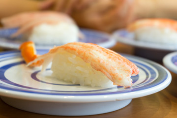 回転寿司 カニ